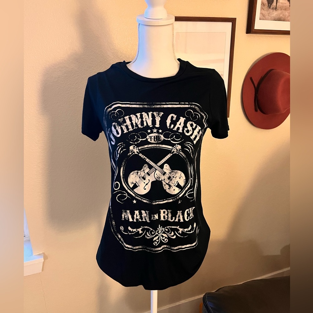 Johnny Cash classic Womens tee, size medium. Unworn